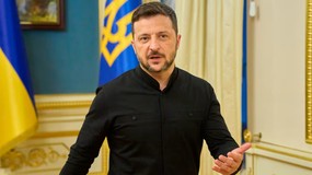 Zelenskyy meets Merz to shore up support amid Trump uncertainty image